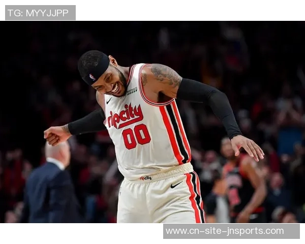 马威上半场表现出色9投5中贡献10分8篮板正负值高达8分助力球队表现